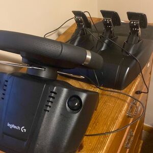 Logitech steering wheel and paddles for Xbox
